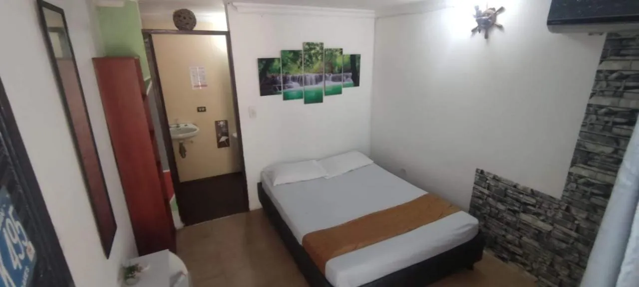 Cabaña Salguero Santa Marta  Pensión